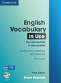 Učebnice používaná v jazykové škole  Jazyková škola Eskymák: English Vocabulary in Use Pre-intermediate and Intermediate